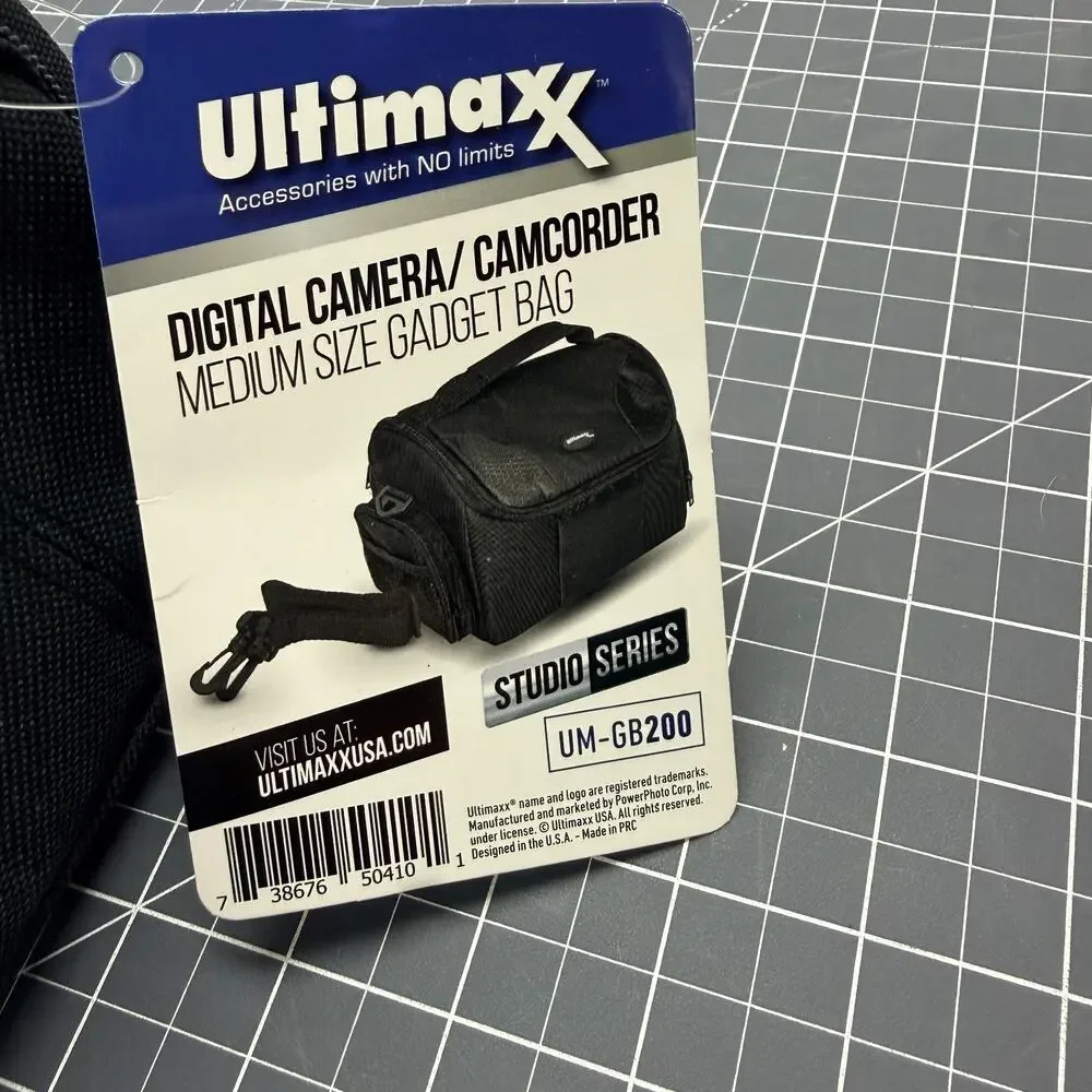 Deluxe Medium Camera Bag for Nikon COOLPIX P900 B500 B700 Panasonic FZ300 FZ80